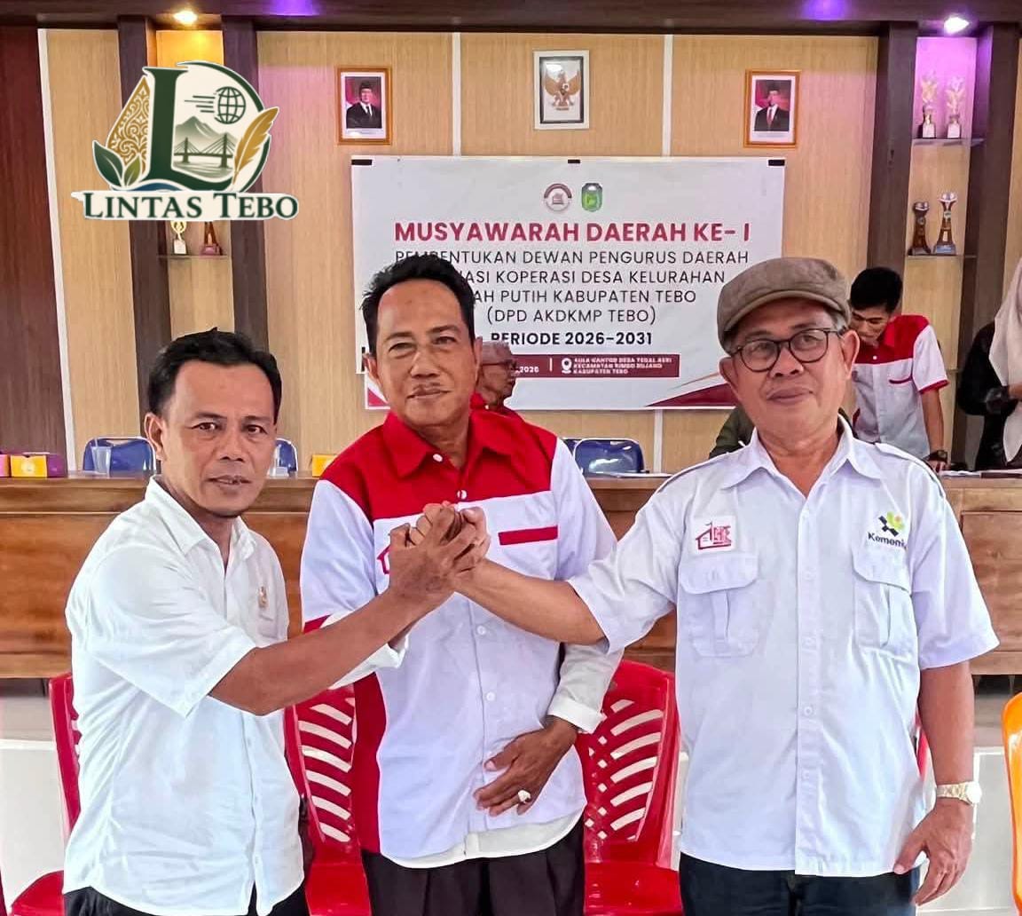 Ketua AKDKMP Tebo Berharap Kader  Bapak Presiden Mencari Solusi Terkait  Pembangunan Gedung Yang Belum Terlaksana di beberapa Desa Kabupaten Tebo.